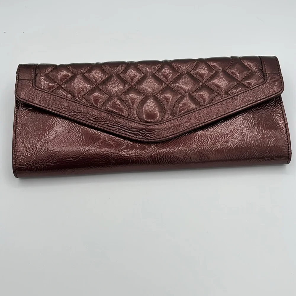 NWOT Hobo International Quilted Patent Leather Clutch Wristlet Organizer Bronze